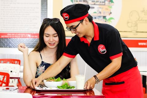 Những sai lầm cần tránh khi may đồng phục nhân viên nhà hàng